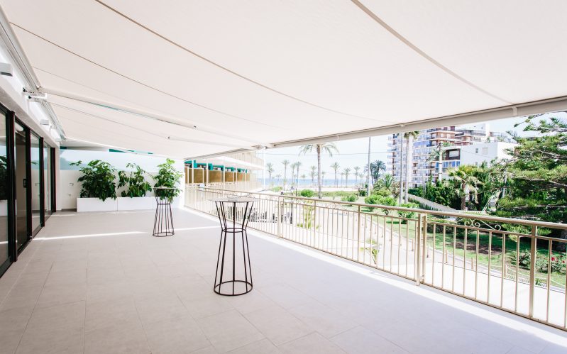 Terraza exterior Hotel Almirante Terraza exterior Hotel Almirante
