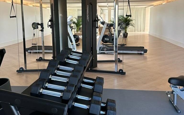 Zona fitness gimnasio - Hotel Almirante