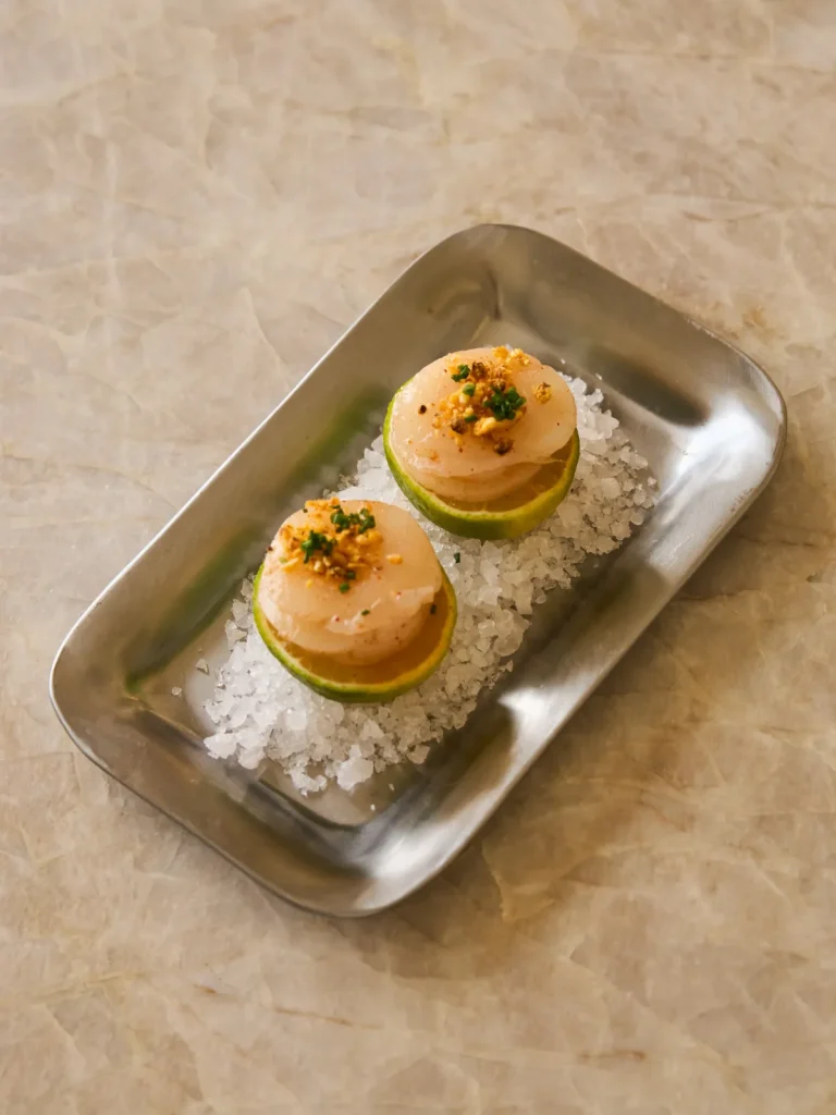 a1-foto-tiradito-al-lado-del-logo